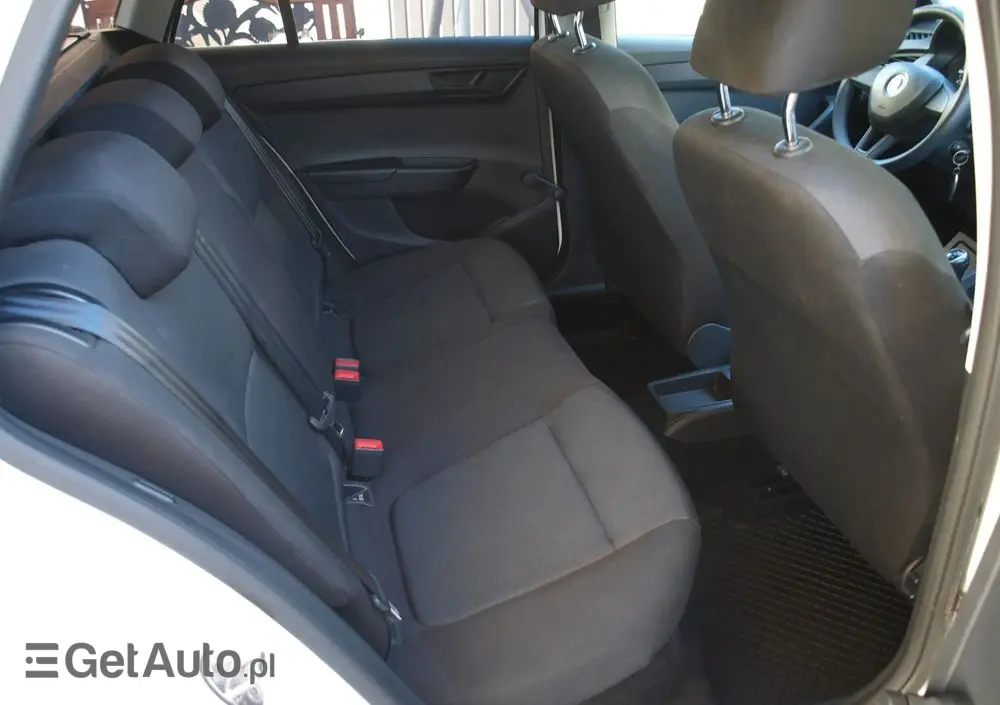 SKODA Fabia 1.0 Active