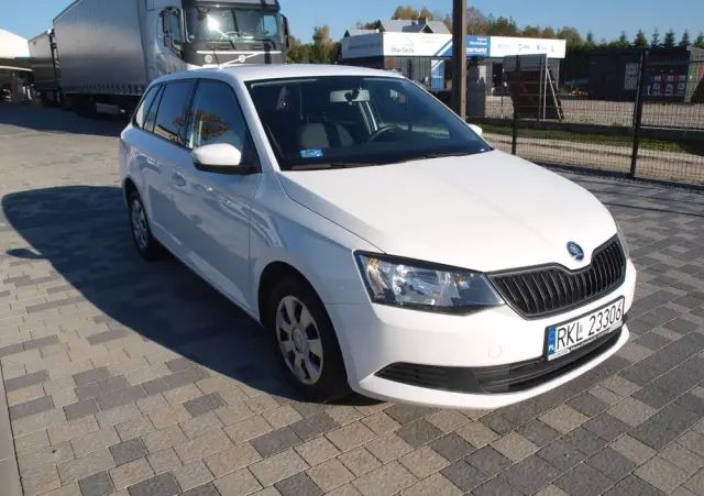 SKODA Fabia 1.0 Active