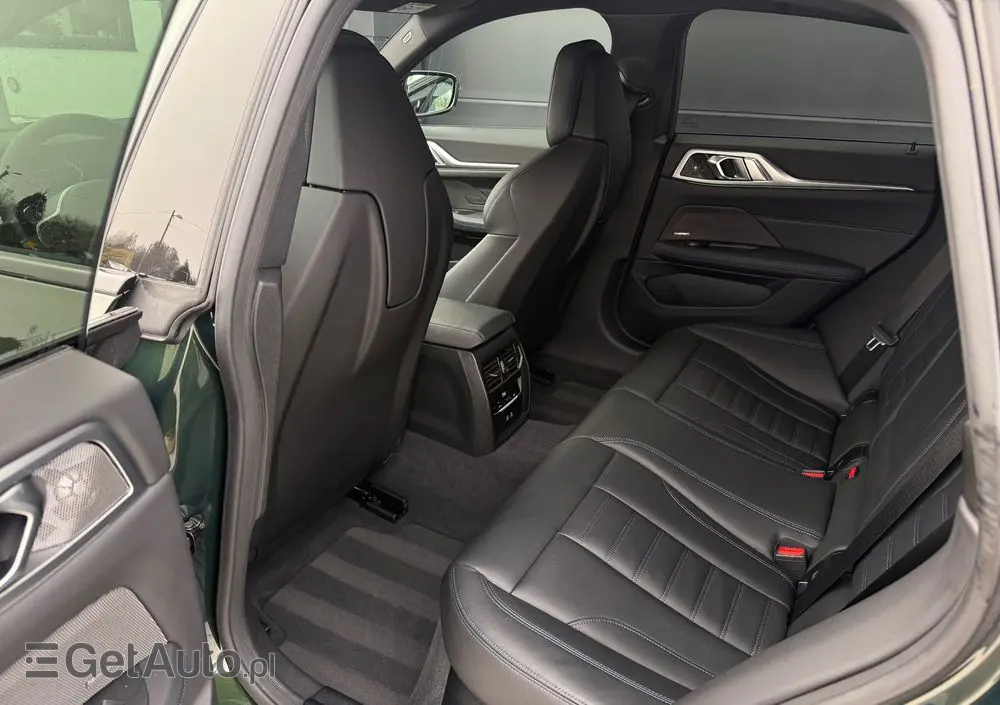 BMW Seria 4 420d xDrive M Sport sport