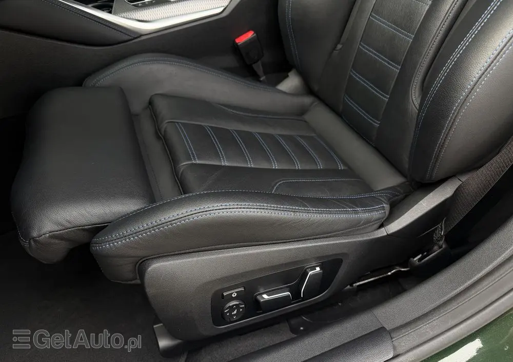 BMW Seria 4 420d xDrive M Sport sport