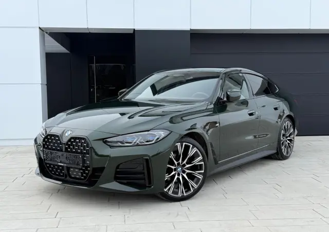 BMW Seria 4 420d xDrive M Sport sport