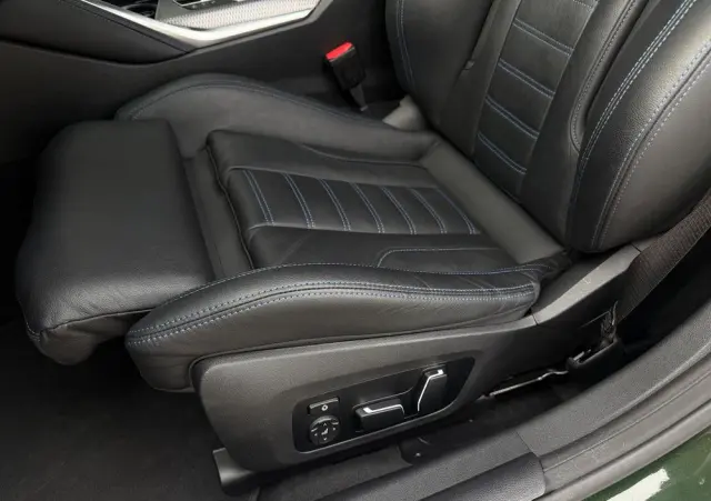 BMW Seria 4 420d xDrive M Sport sport