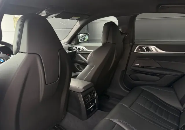 BMW Seria 4 420d xDrive M Sport sport