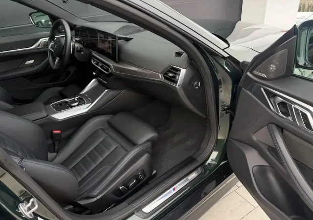 BMW Seria 4 420d xDrive M Sport sport