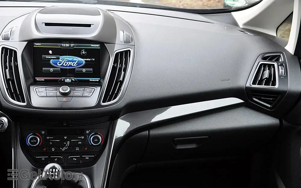 FORD C-MAX 1.5 TDCi Titanium