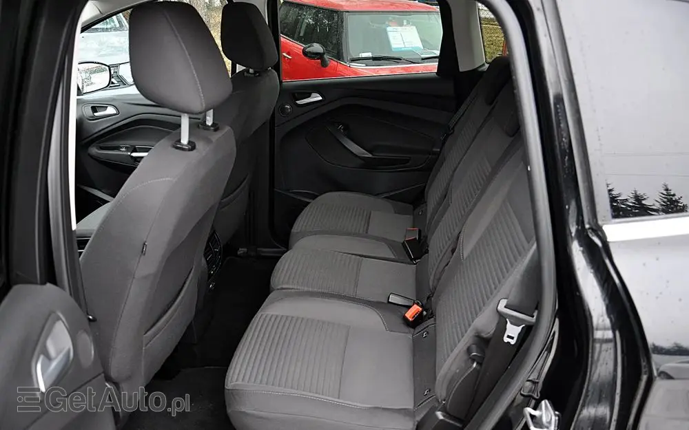 FORD C-MAX 1.5 TDCi Titanium