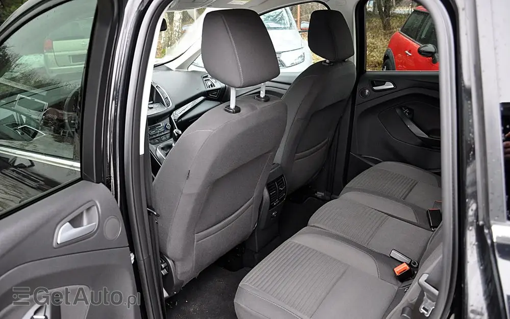 FORD C-MAX 1.5 TDCi Titanium