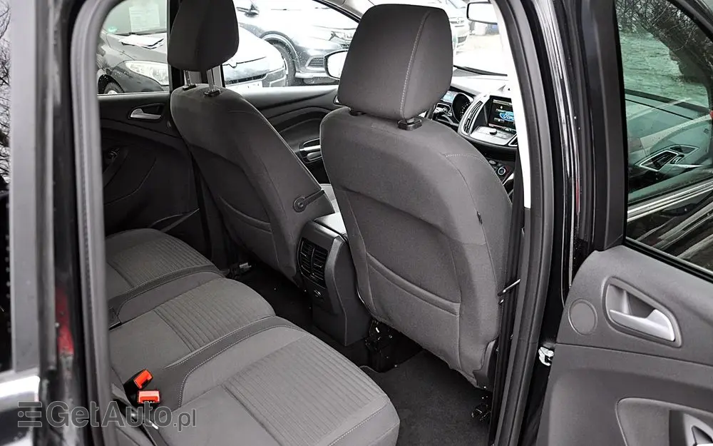 FORD C-MAX 1.5 TDCi Titanium