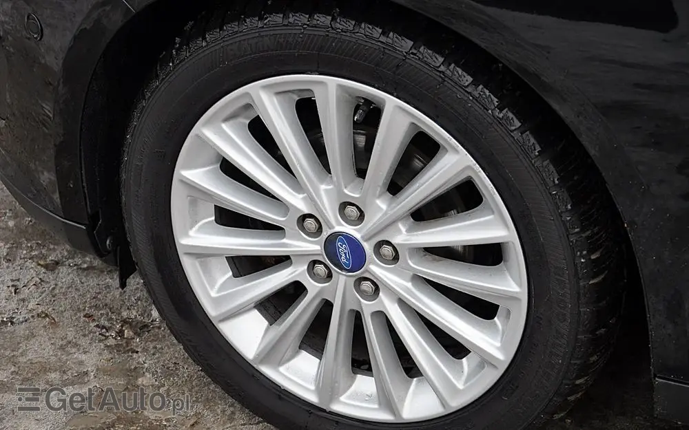 FORD C-MAX 1.5 TDCi Titanium