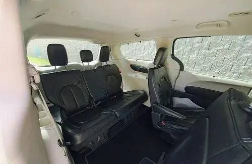 CHRYSLER Pacifica 