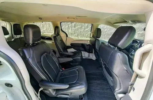 CHRYSLER Pacifica 