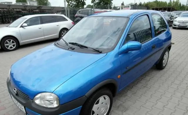 OPEL Corsa 