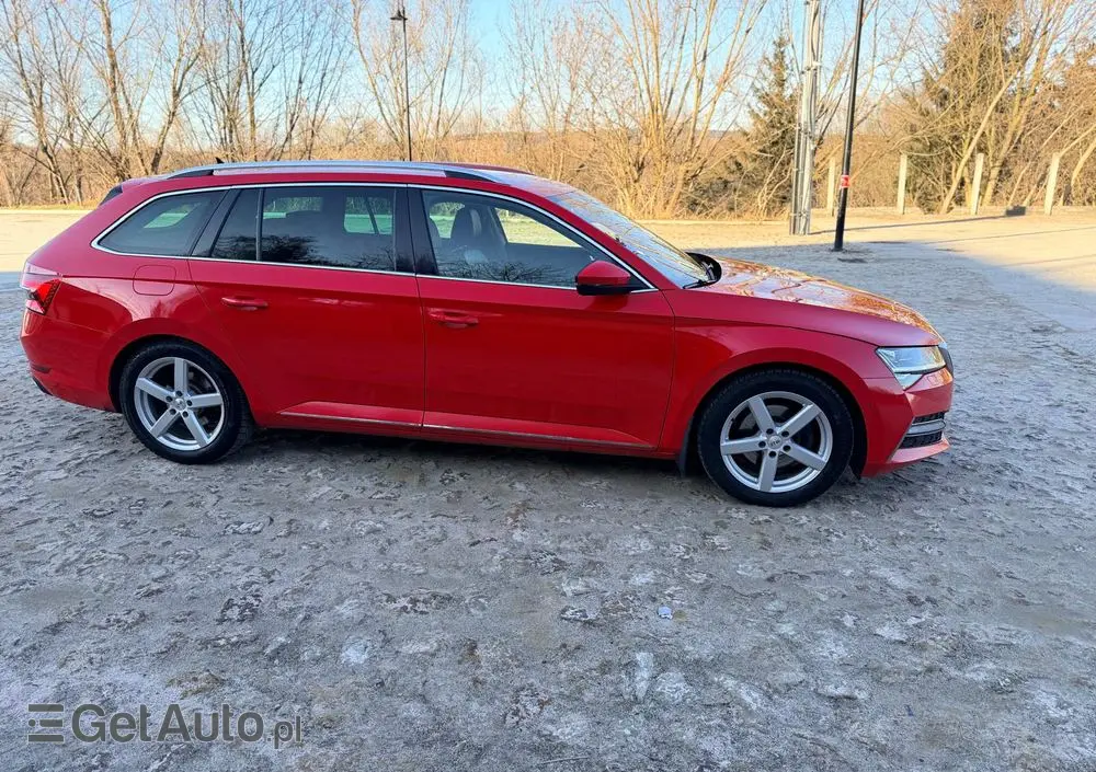 SKODA Superb 2.0 TDI L&K DSG7