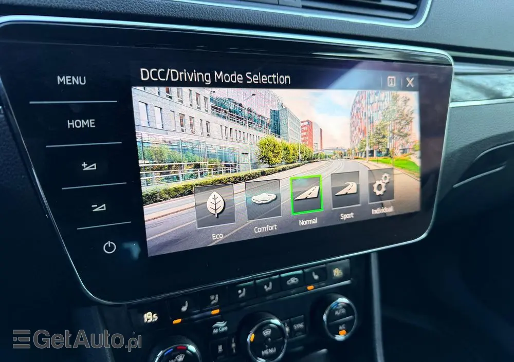 SKODA Superb 2.0 TDI L&K DSG7