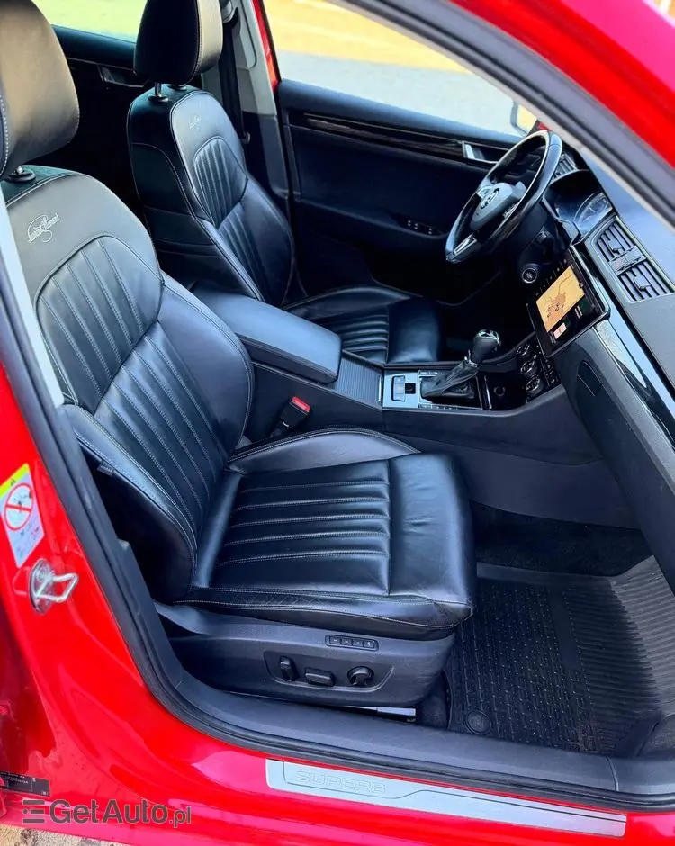 SKODA Superb 2.0 TDI L&K DSG7