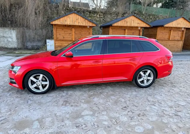 SKODA Superb 2.0 TDI L&K DSG7