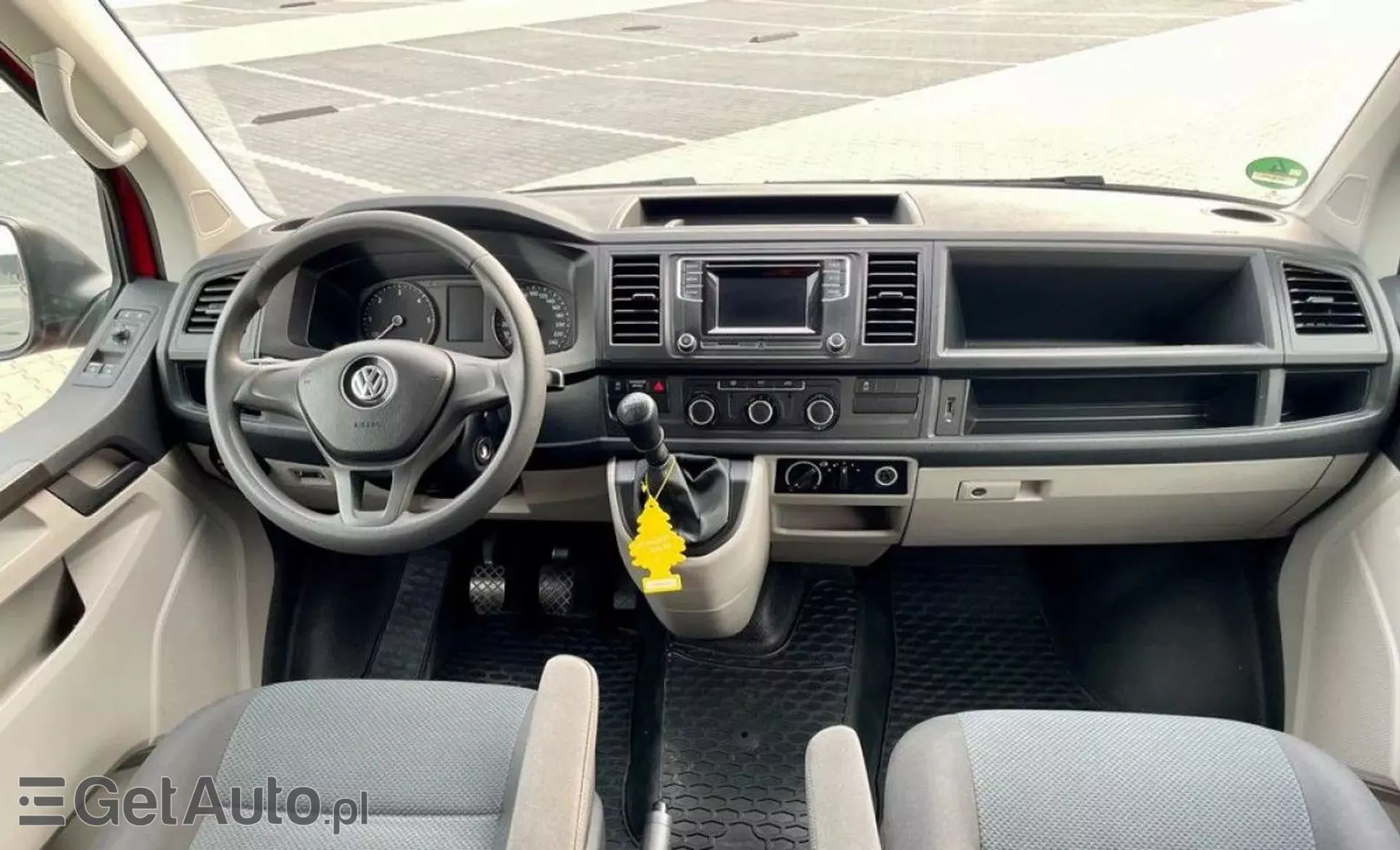 VOLKSWAGEN Transporter 