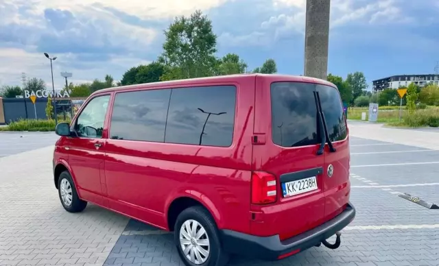 VOLKSWAGEN Transporter 