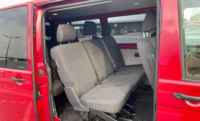 VOLKSWAGEN Transporter 