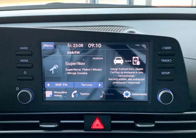 HYUNDAI Elantra 1.6 Smart