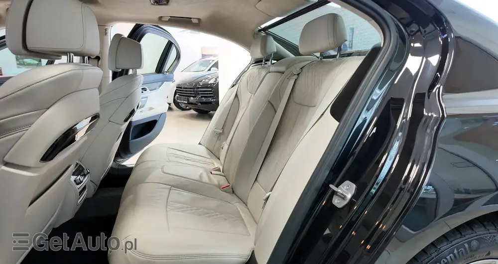 BMW Seria 7 730d xDrive