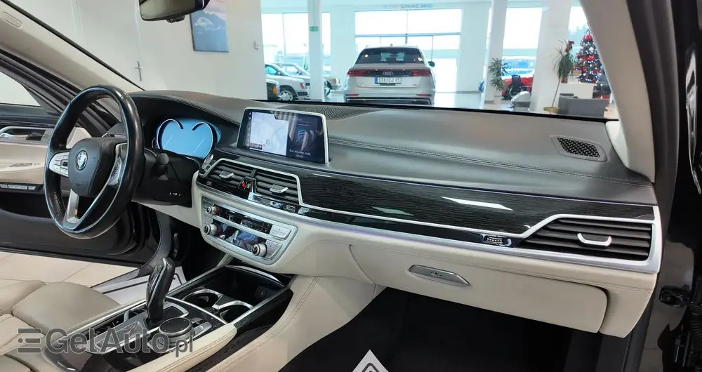 BMW Seria 7 730d xDrive