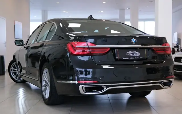 BMW Seria 7 730d xDrive