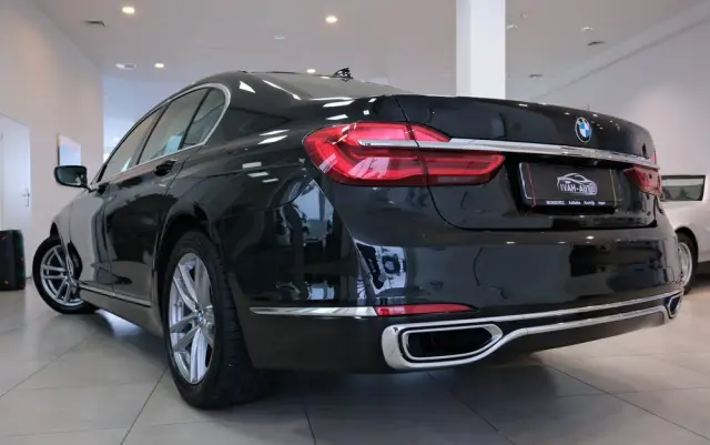 BMW Seria 7 730d xDrive