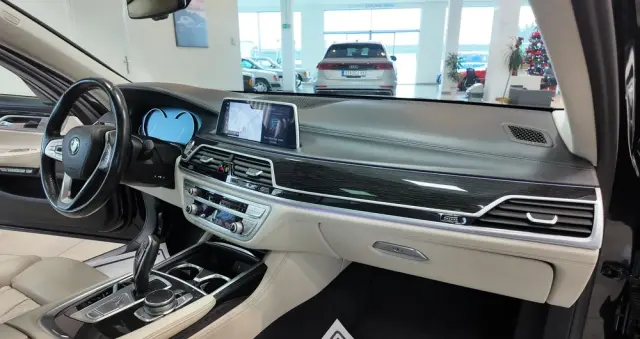 BMW Seria 7 730d xDrive