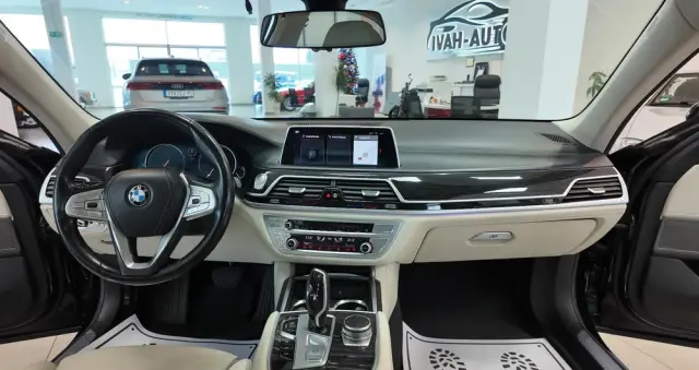 BMW Seria 7 730d xDrive