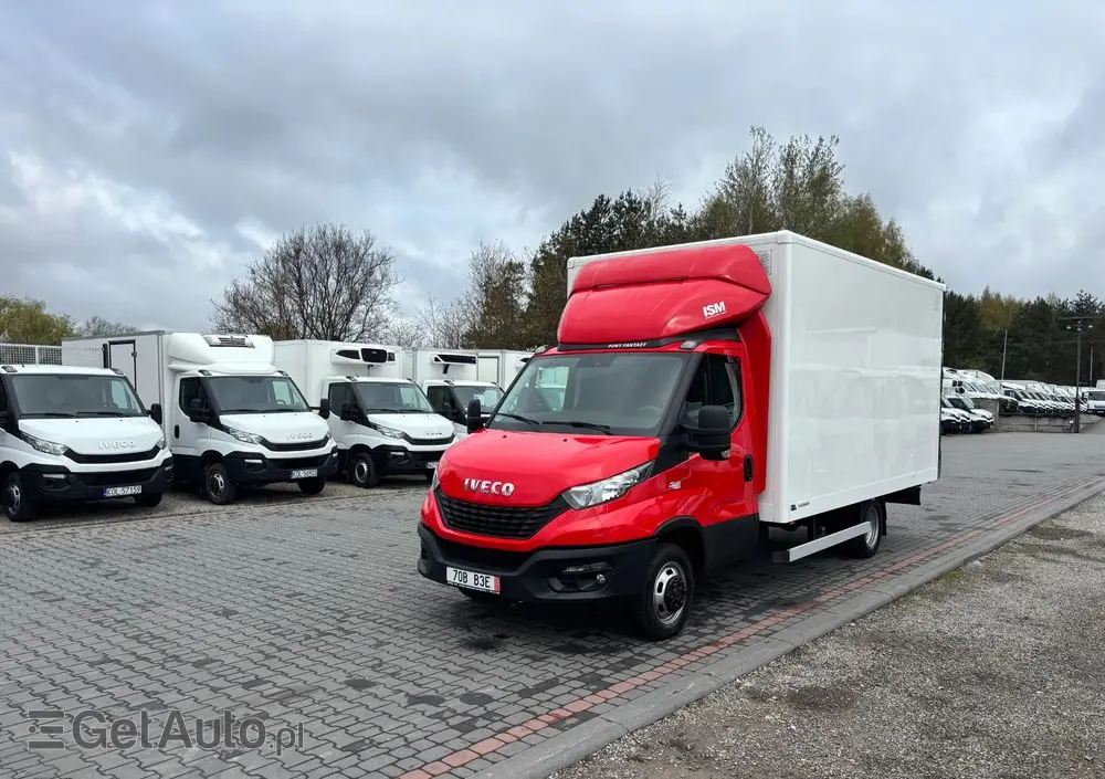 IVECO DAILY 50c16 50C15 50C17 35C14 35C15 35C17 35C18 70C17 72C15 70C18 Izoterma Chłodnia  9/8 euro palet 