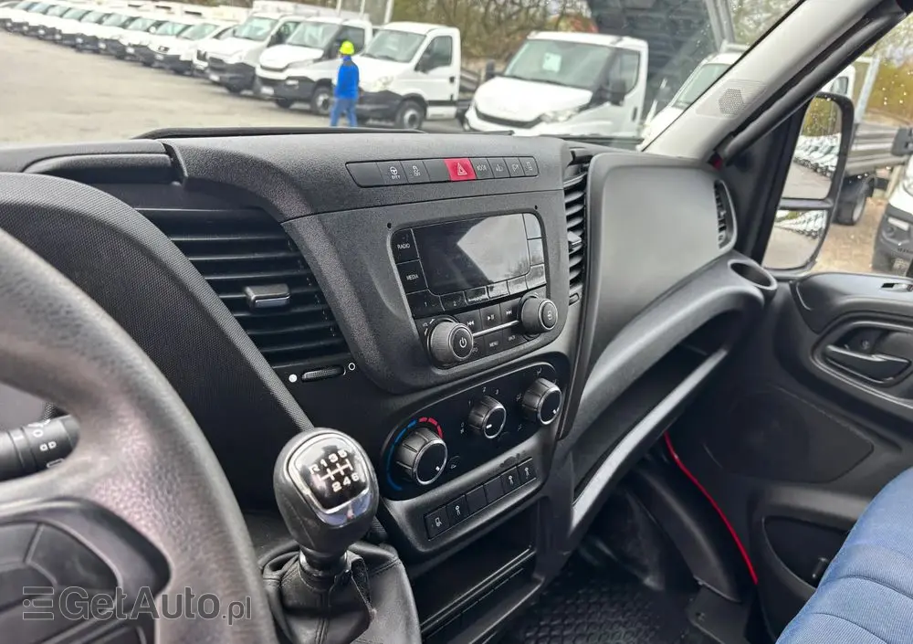 IVECO DAILY 50c16 50C15 50C17 35C14 35C15 35C17 35C18 70C17 72C15 70C18 Izoterma Chłodnia  9/8 euro palet 