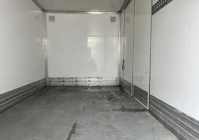 IVECO DAILY 50c16 50C15 50C17 35C14 35C15 35C17 35C18 70C17 72C15 70C18 Izoterma Chłodnia  9/8 euro palet 