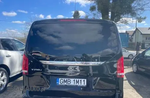 MERCEDES-BENZ Klasa V 