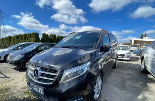 MERCEDES-BENZ Klasa V 