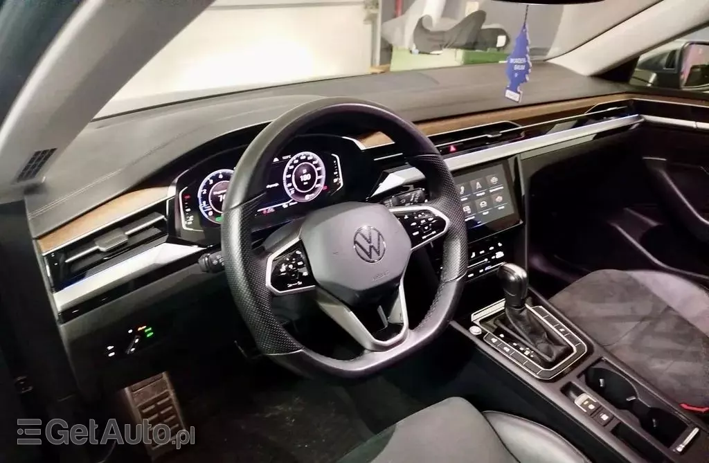 VOLKSWAGEN Arteon Elegance DSG