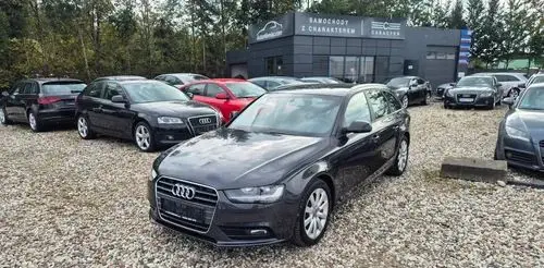 AUDI A4 