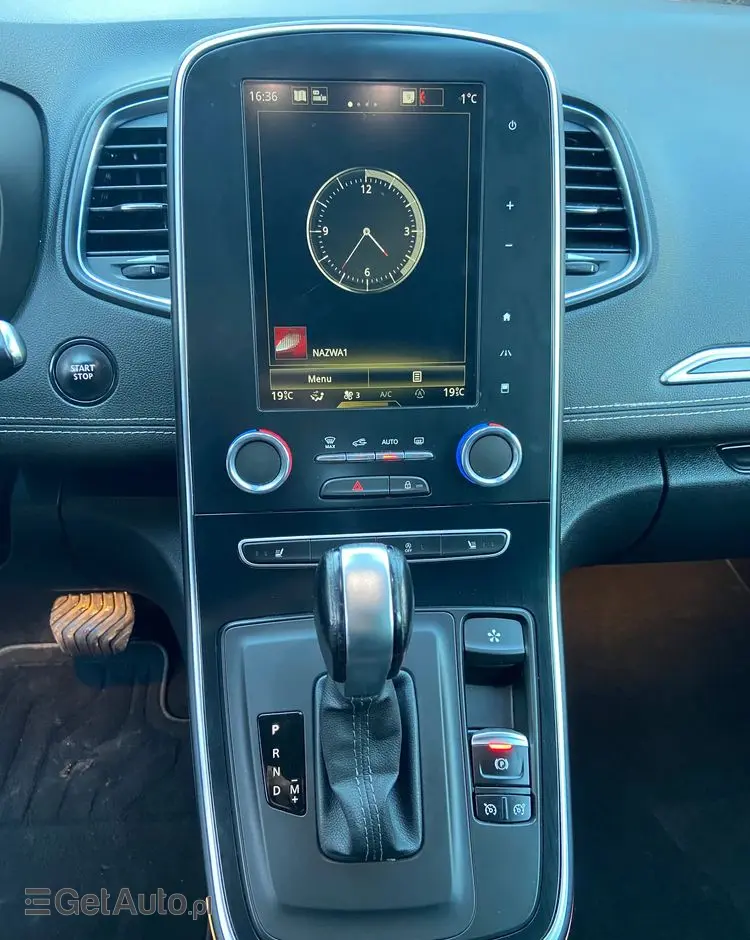 RENAULT Scenic 