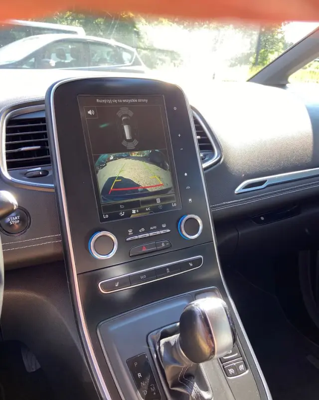 RENAULT Scenic 