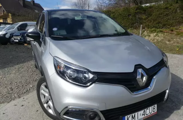 RENAULT Captur 