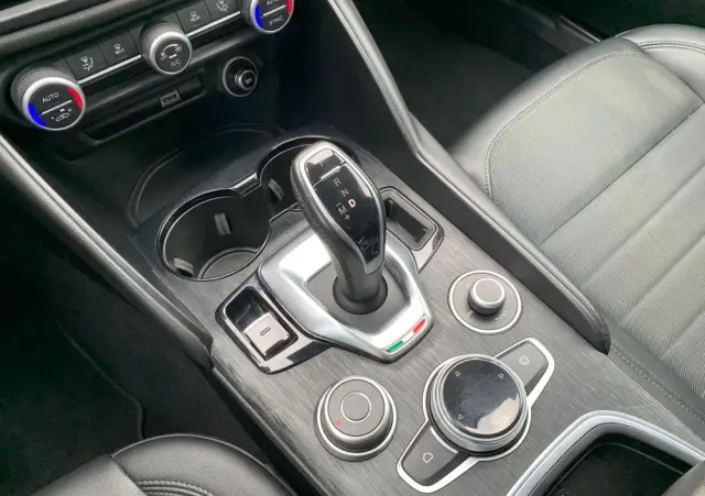 ALFA ROMEO Giulia 2.2 D Turbo