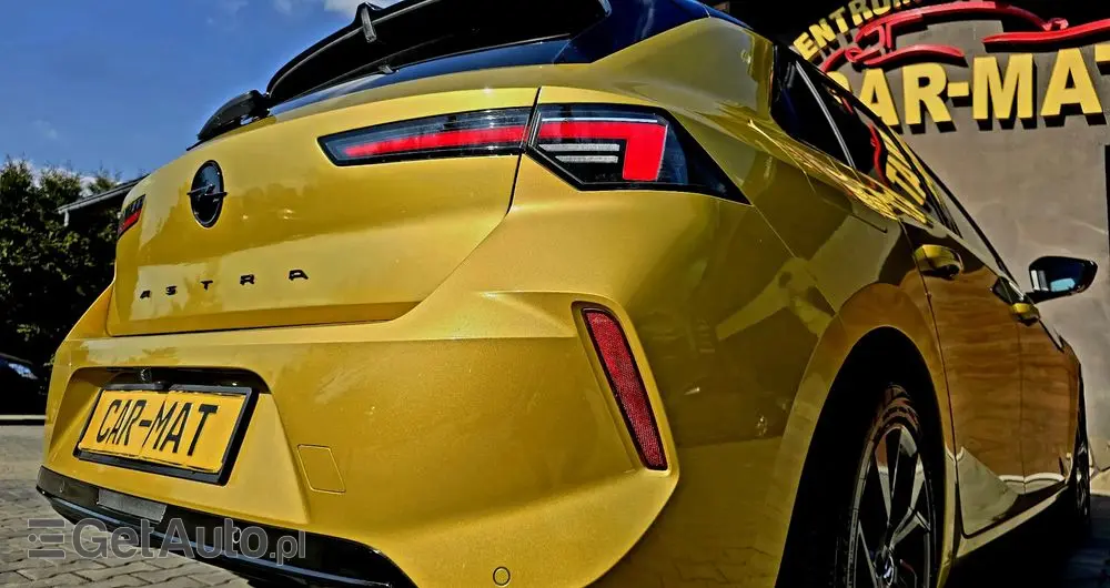 OPEL Astra 1.2 Turbo Automatik Ultimate