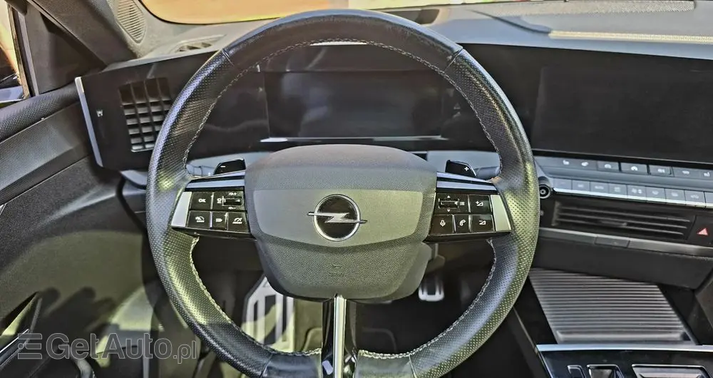 OPEL Astra 1.2 Turbo Automatik Ultimate