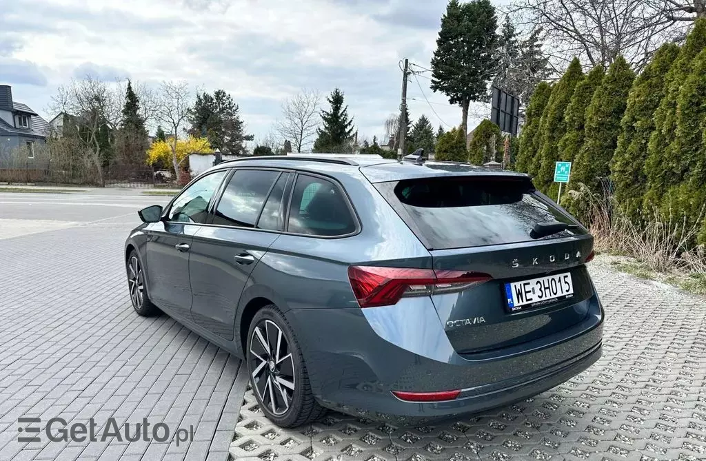 SKODA Octavia 