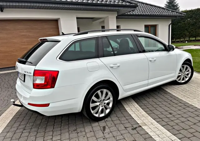 SKODA Octavia 1.6 TDI Green tec Edition