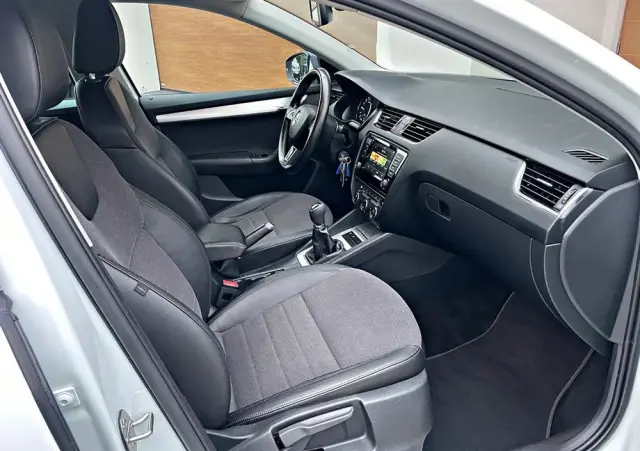 SKODA Octavia 1.6 TDI Green tec Edition