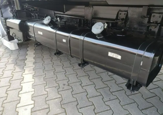 MITSUBISHI Canter Fuso 9C18 3.0/180KM HDS FASSI F30 Wywrotka 3-stronna 