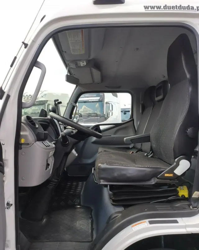 MITSUBISHI Canter Fuso 9C18 3.0/180KM HDS FASSI F30 Wywrotka 3-stronna 