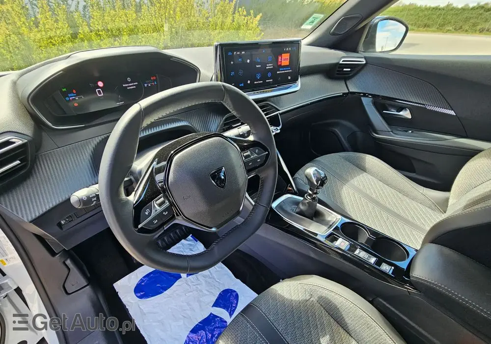 PEUGEOT 2008 1.2 PureTech Allure Pack S&S