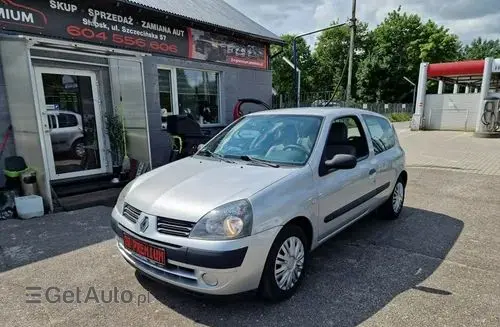RENAULT Clio 